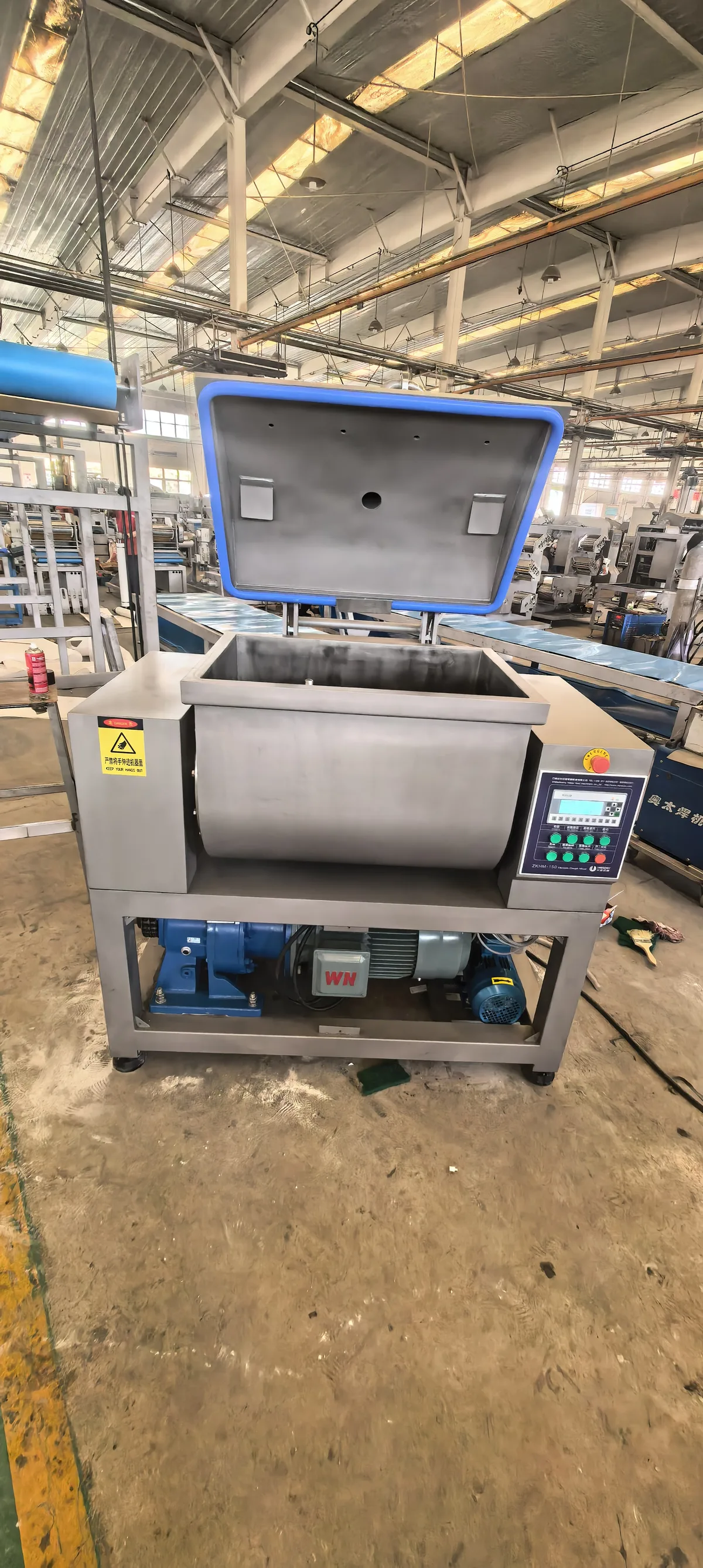 Full front view of the ZKHM-150 with its mixing chamber open